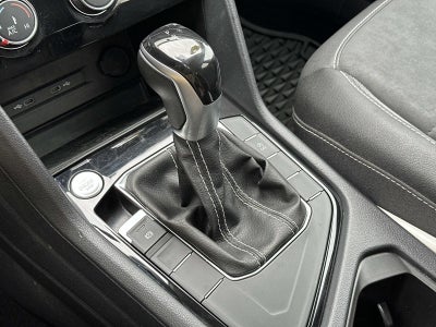 2023 Volkswagen Taos SE FWD