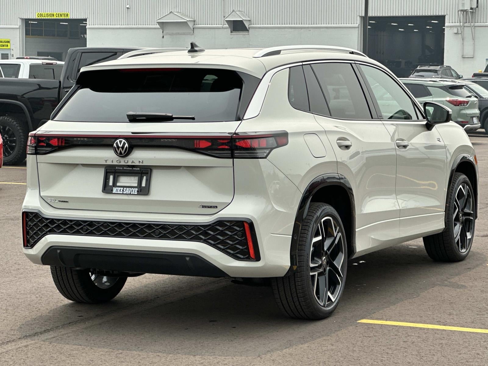 2026 Volkswagen Tiguan SEL R-Line Turbo 4MOTION