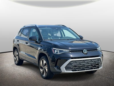 2025 Volkswagen Taos SE 4MOTION