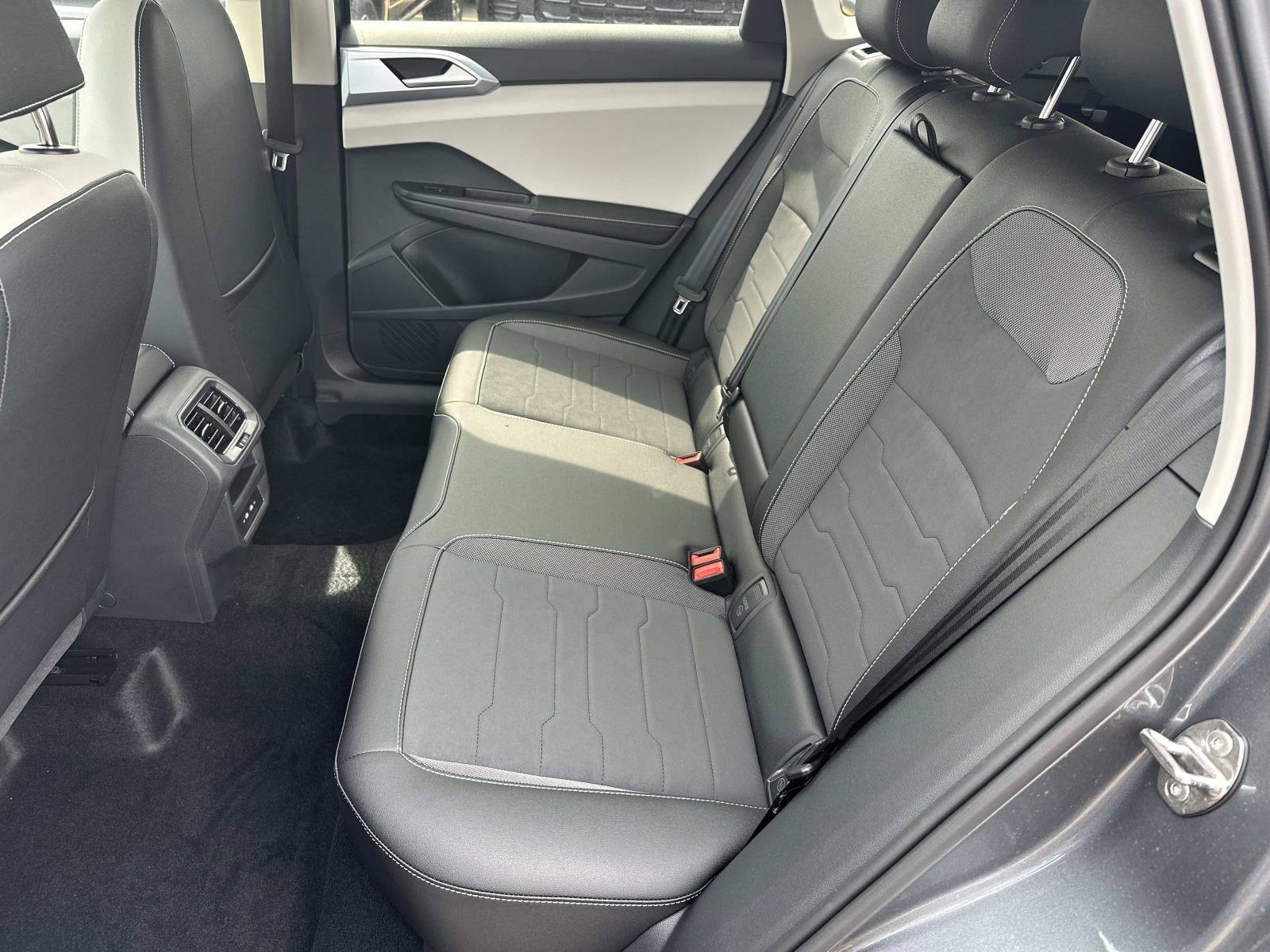 2026 Volkswagen Taos SE 4MOTION