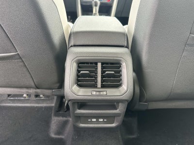 2026 Volkswagen Taos SE 4MOTION