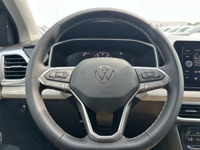 2026 Volkswagen Taos SE 4MOTION