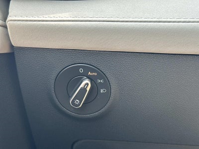 2026 Volkswagen Taos SE 4MOTION