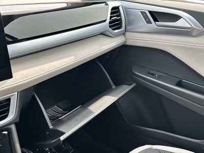 2026 Volkswagen Taos SE 4MOTION
