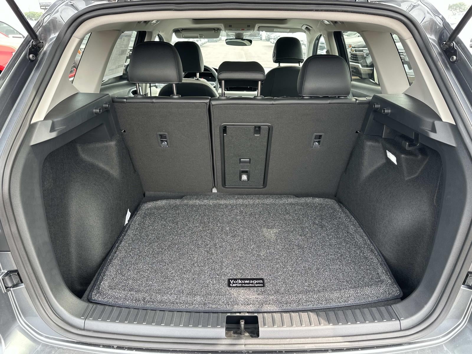 2026 Volkswagen Taos SE 4MOTION