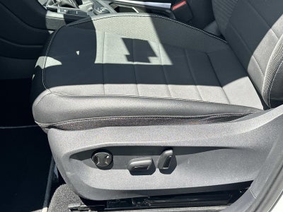 2023 Volkswagen Taos SE 4MOTION *Ltd Avail*