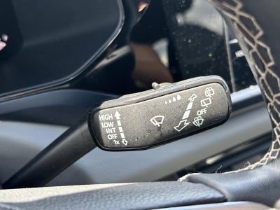 2023 Volkswagen Taos SE 4MOTION *Ltd Avail*