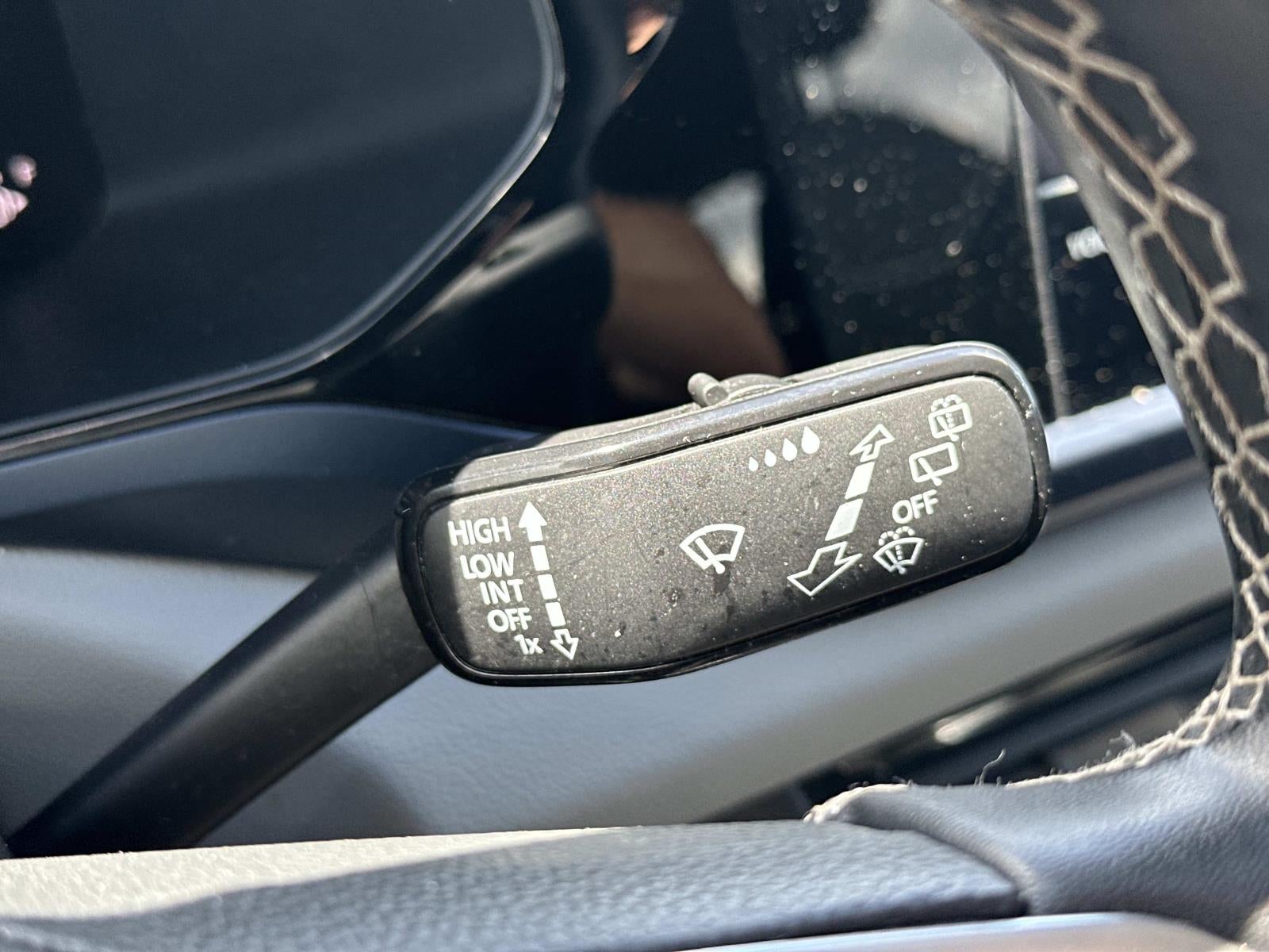 2023 Volkswagen Taos SE 4MOTION *Ltd Avail*