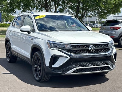 2023 Volkswagen Taos SE 4MOTION *Ltd Avail*