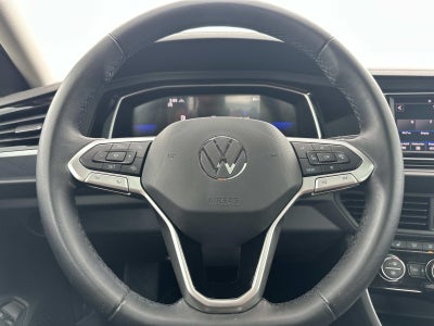 2023 Volkswagen Jetta SE Auto