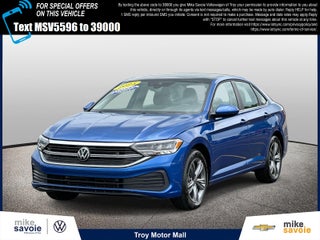 2023 Volkswagen Jetta SE Auto