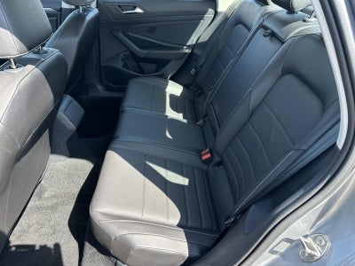 2023 Volkswagen Jetta SE Auto