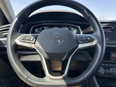 2023 Volkswagen Jetta SE Auto