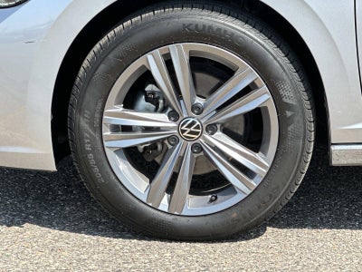 2023 Volkswagen Jetta SE Auto