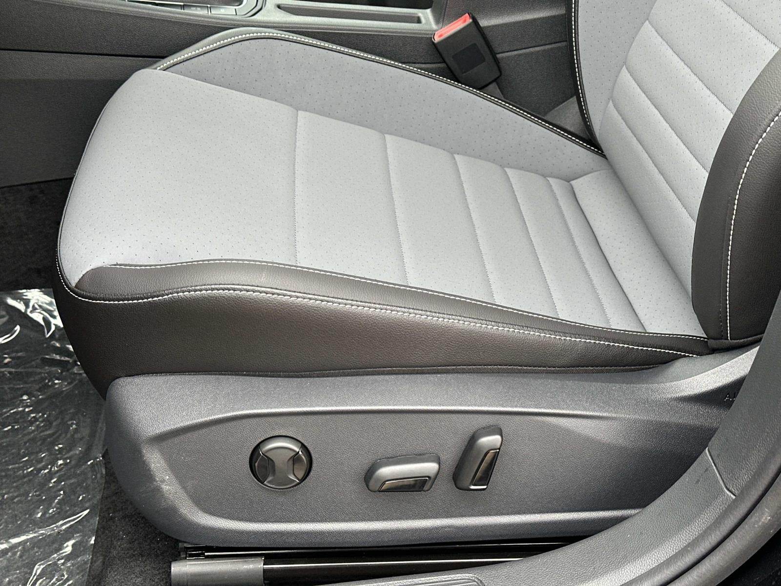 2026 Volkswagen Jetta SE Auto