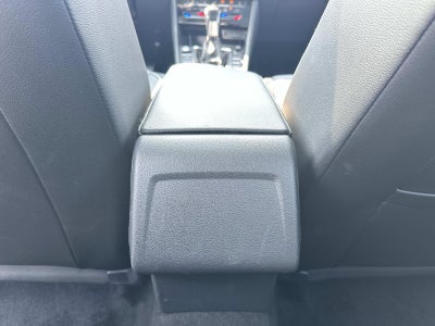 2025 Volkswagen Jetta SE Auto