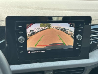 2025 Volkswagen Jetta SE Auto