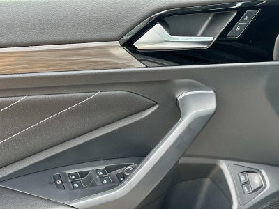 2022 Volkswagen Jetta SEL Auto