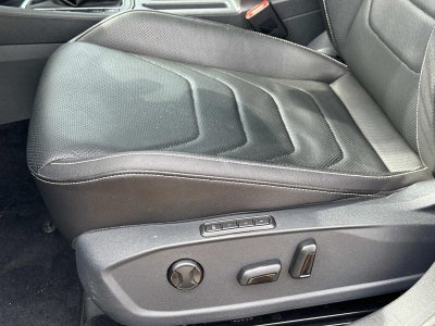 2022 Volkswagen Jetta SEL Auto