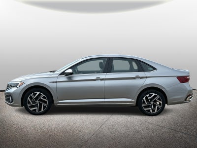 2022 Volkswagen Jetta SEL Auto