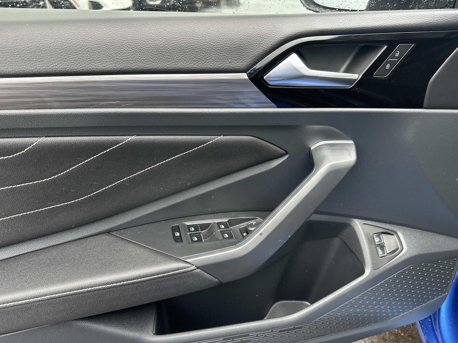 2024 Volkswagen Jetta SEL Auto