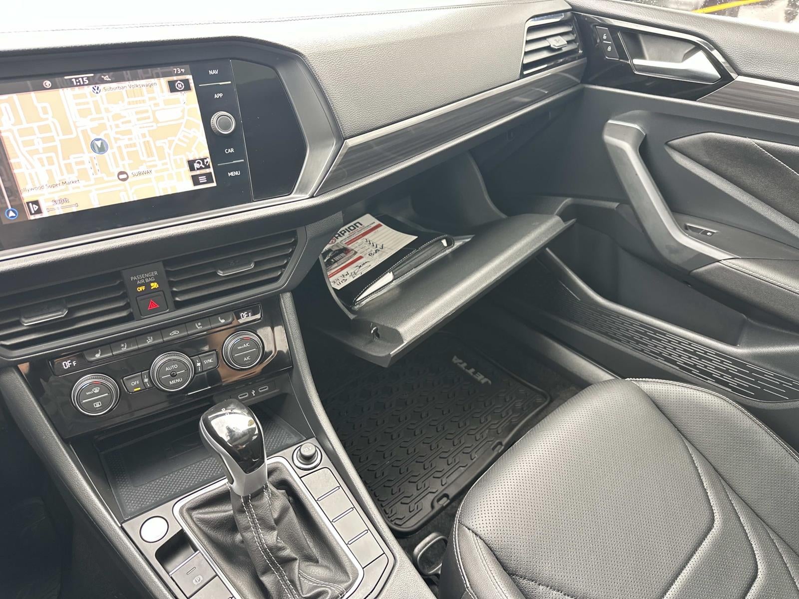 2024 Volkswagen Jetta SEL Auto