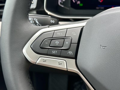 2025 Volkswagen Jetta SEL Auto