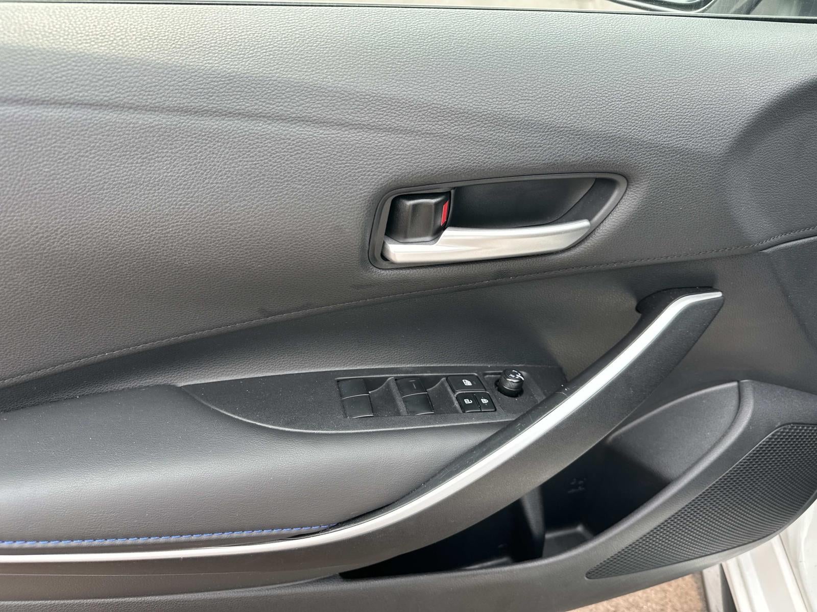2020 Toyota Corolla SE CVT (Natl)