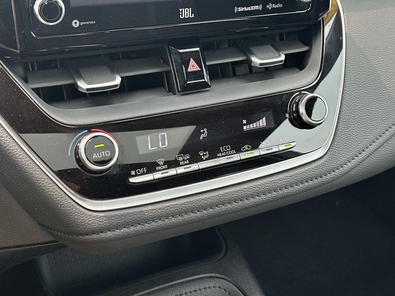 2020 Toyota Corolla SE CVT (Natl)