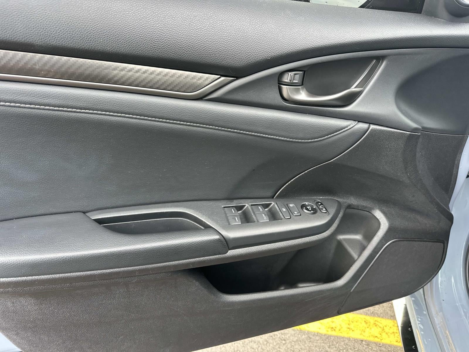 2017 Honda Civic Hatchback Sport Touring CVT
