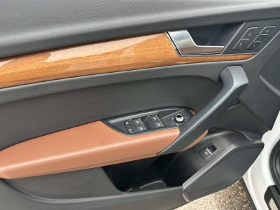 2023 Audi Q5 Premium 40 TFSI quattro