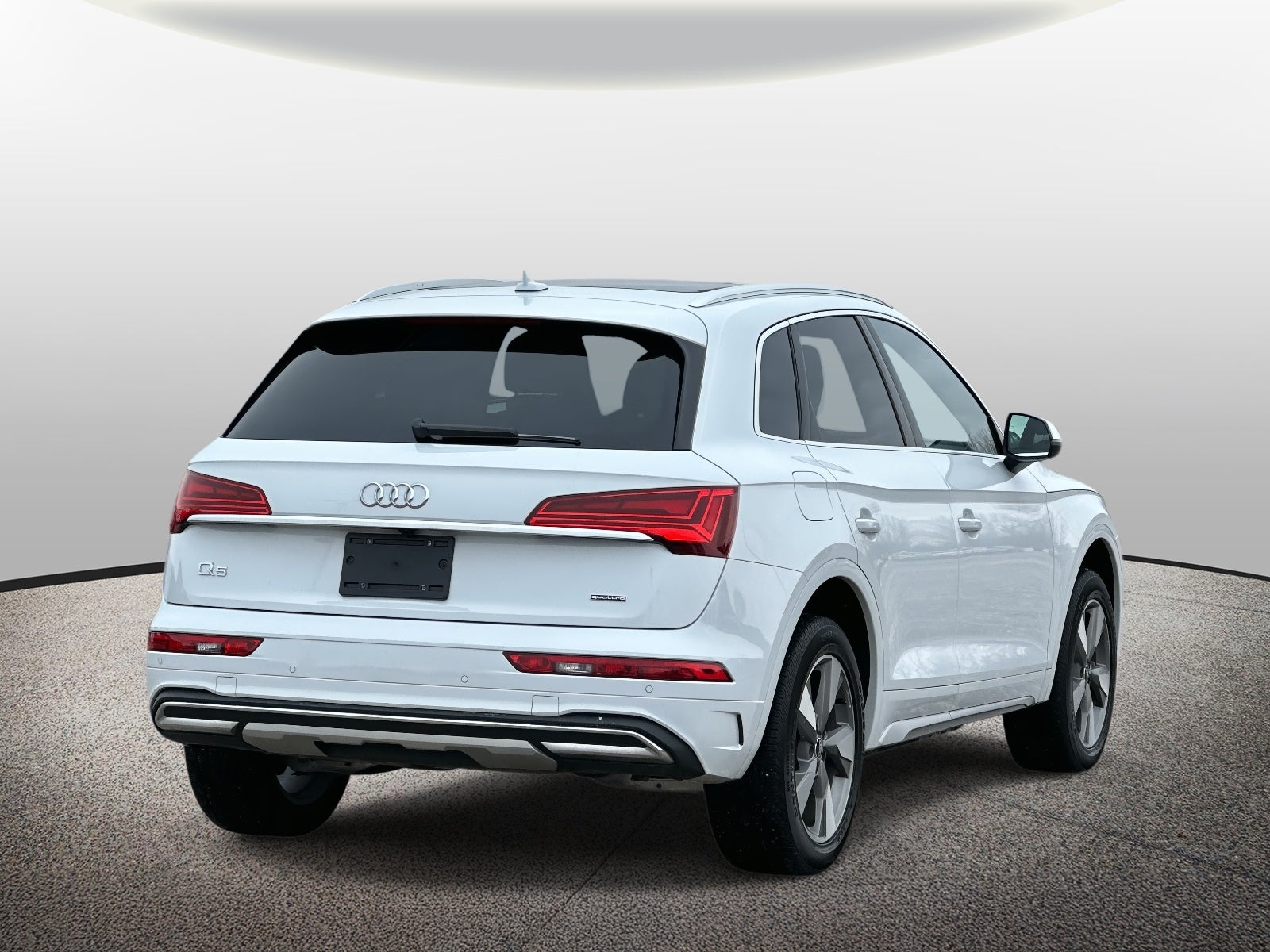 2023 Audi Q5 Premium 40 TFSI quattro