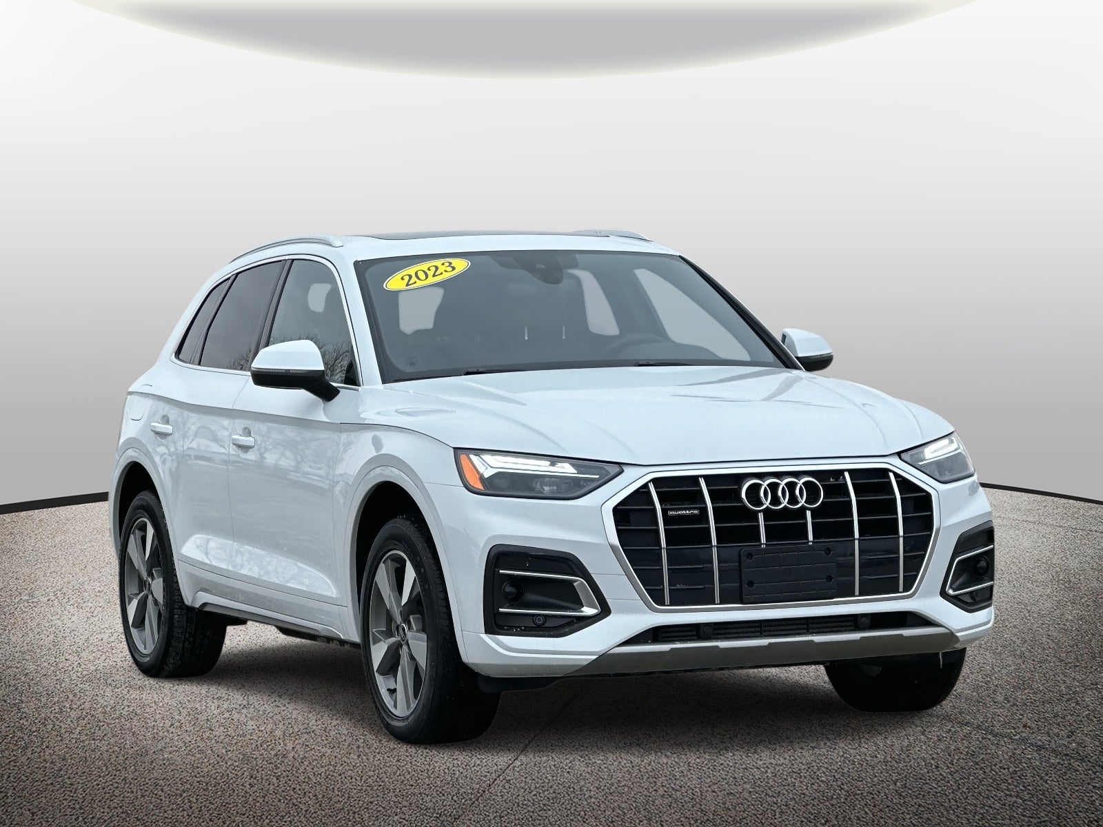 2023 Audi Q5 Premium 40 TFSI quattro