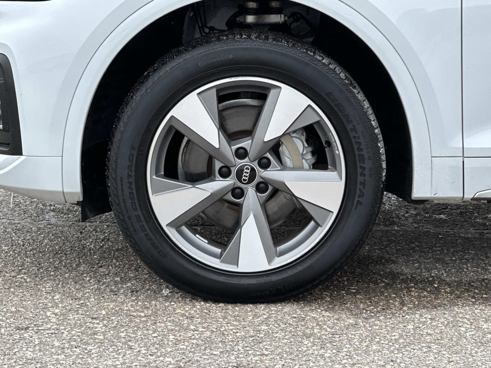 2023 Audi Q5 Premium 40 TFSI quattro