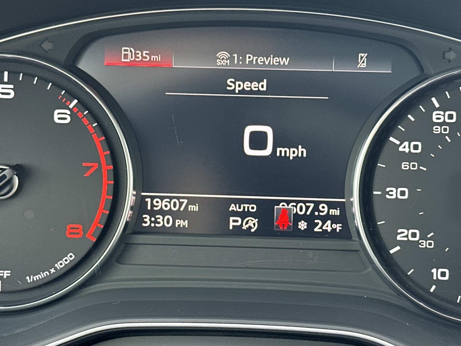 2024 Audi Q5 Premium 40 TFSI quattro