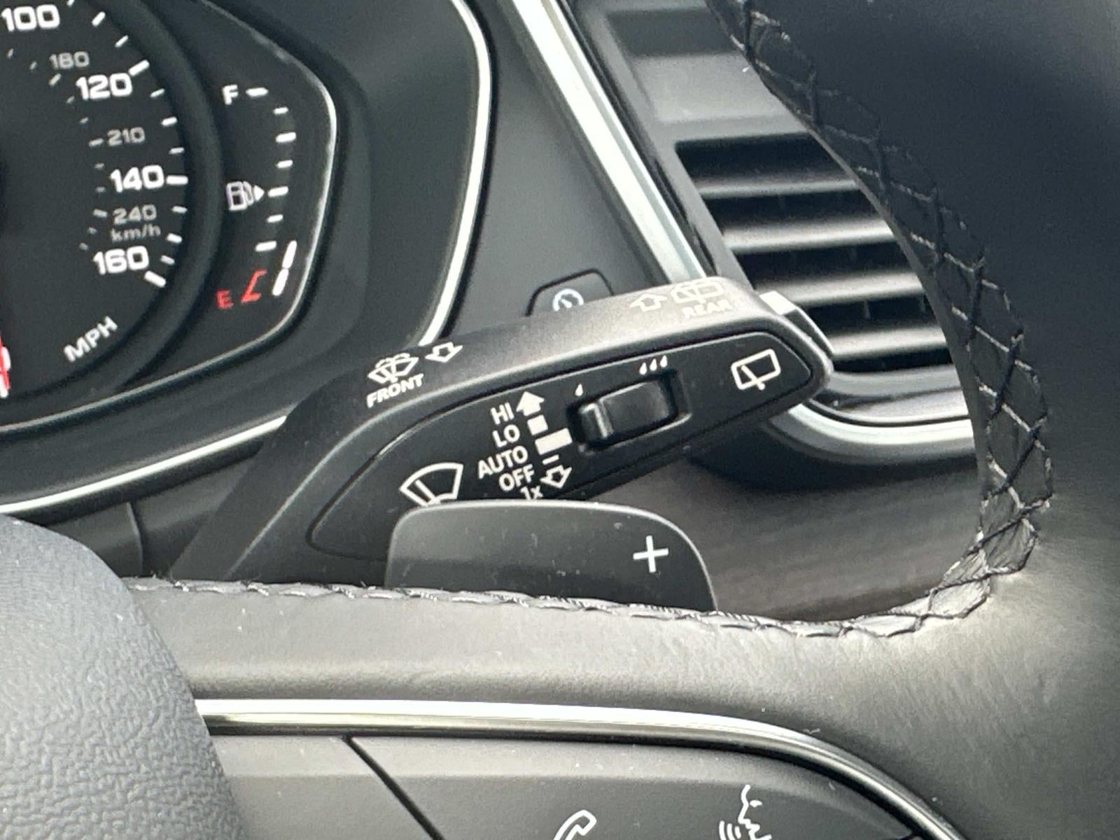 2024 Audi Q5 Premium 40 TFSI quattro