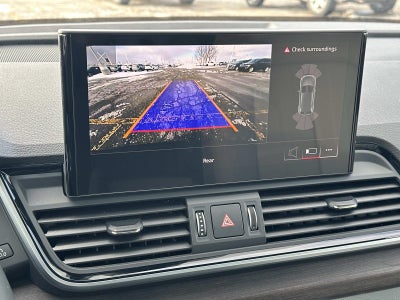 2024 Audi Q5 Premium 40 TFSI quattro