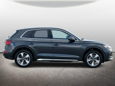 2024 Audi Q5 Premium 40 TFSI quattro