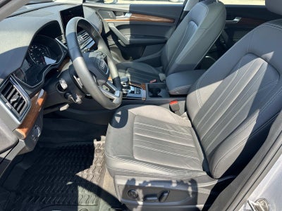 2023 Audi Q5 Premium 40 TFSI quattro