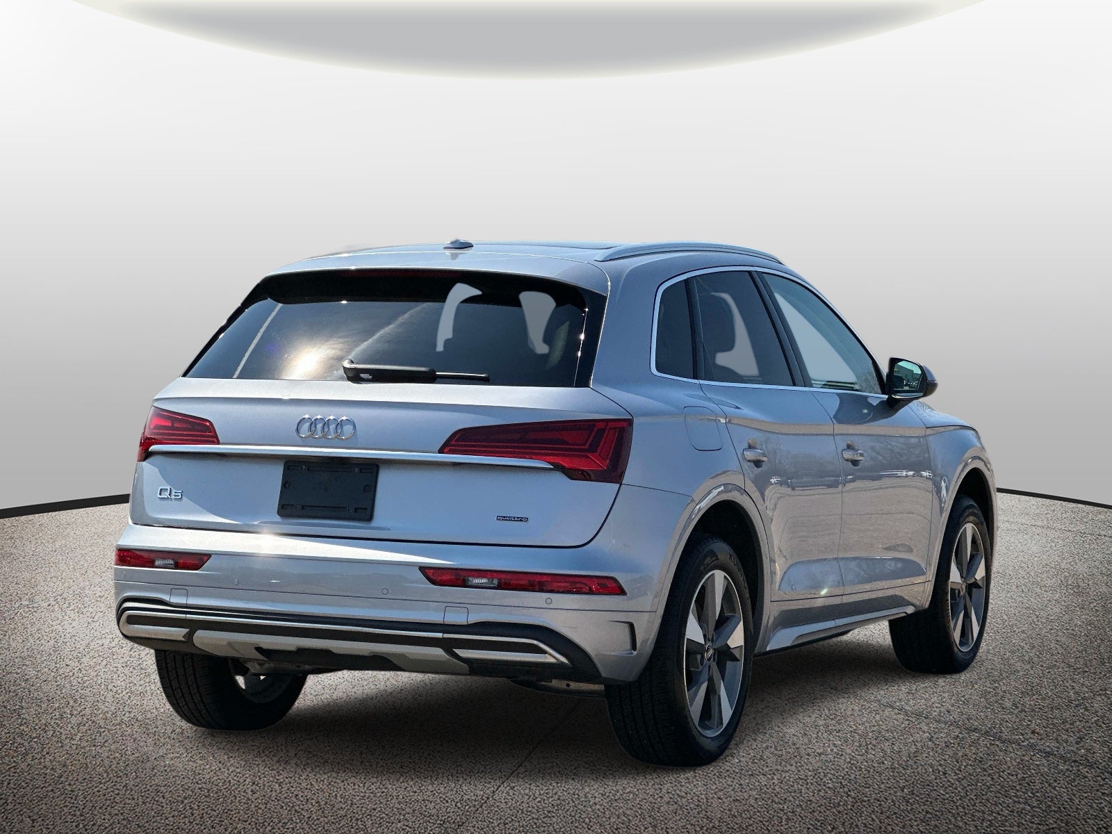 2023 Audi Q5 Premium 40 TFSI quattro