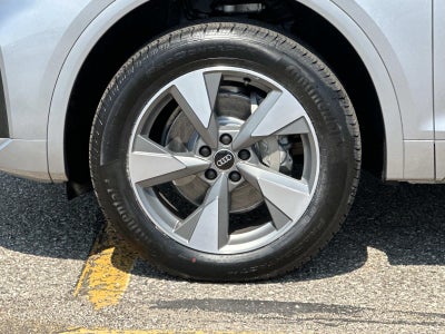 2023 Audi Q5 Premium 40 TFSI quattro