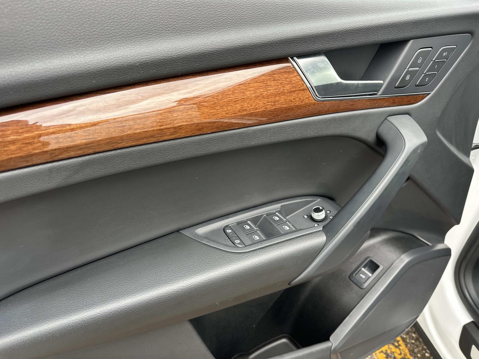 2023 Audi Q5 S line Premium 45 TFSI quattro