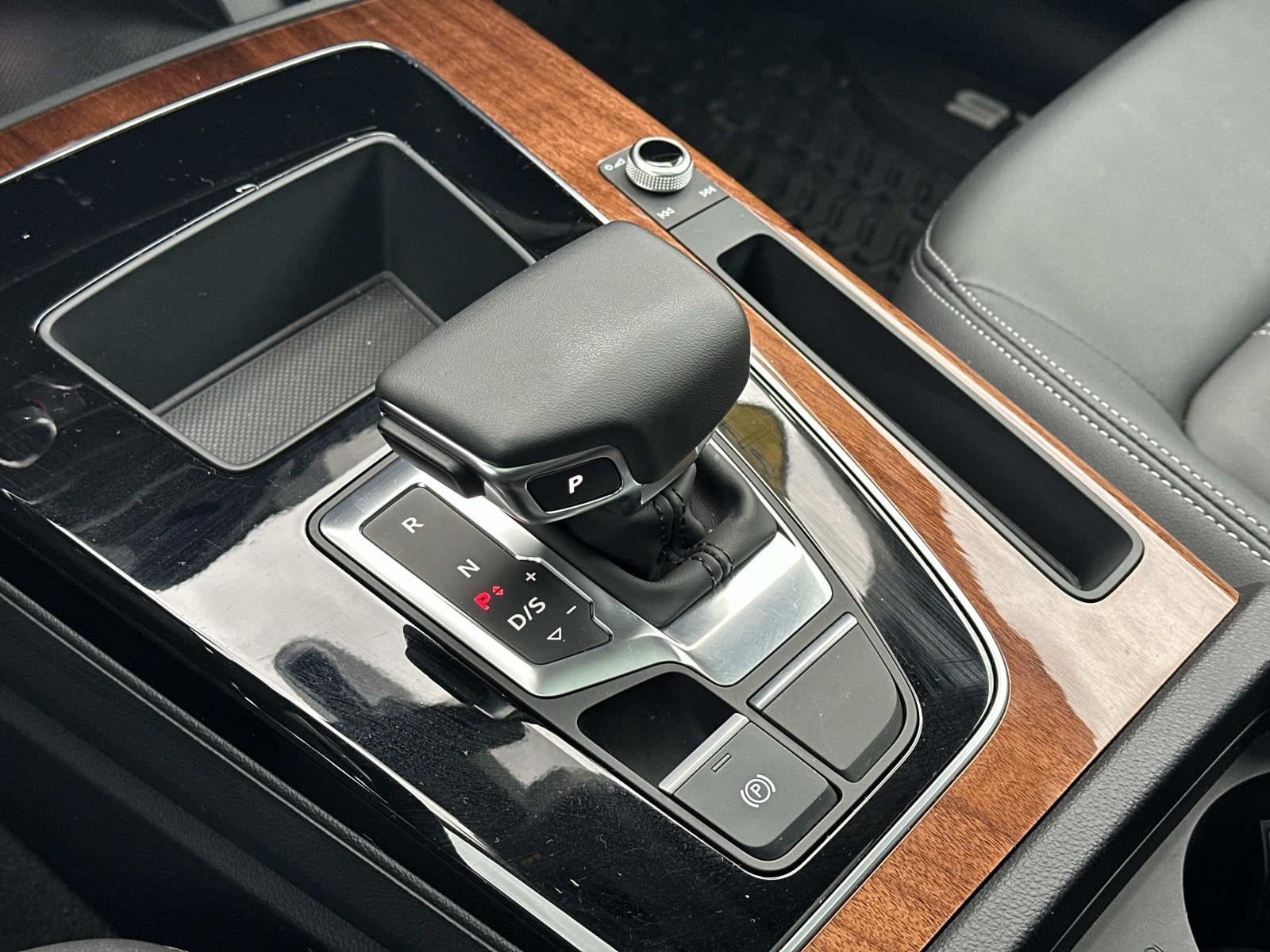 2023 Audi Q5 S line Premium 45 TFSI quattro