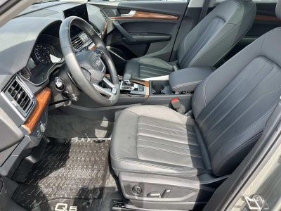 2023 Audi Q5 S line Premium 45 TFSI quattro