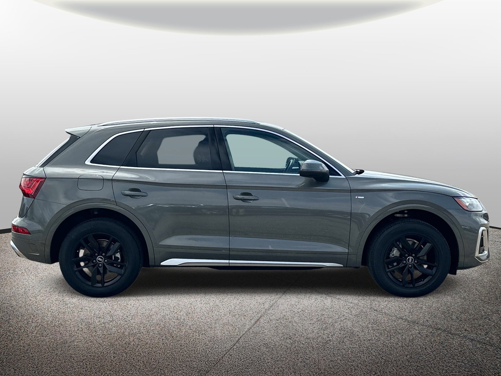 2023 Audi Q5 S line Premium 45 TFSI quattro