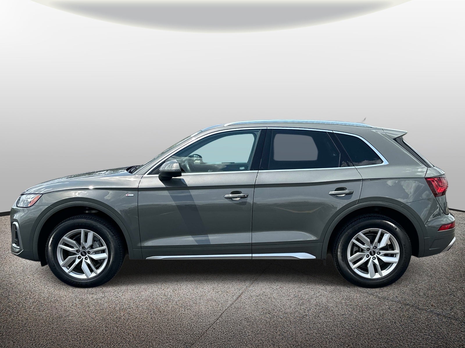 2023 Audi Q5 S line Premium 45 TFSI quattro