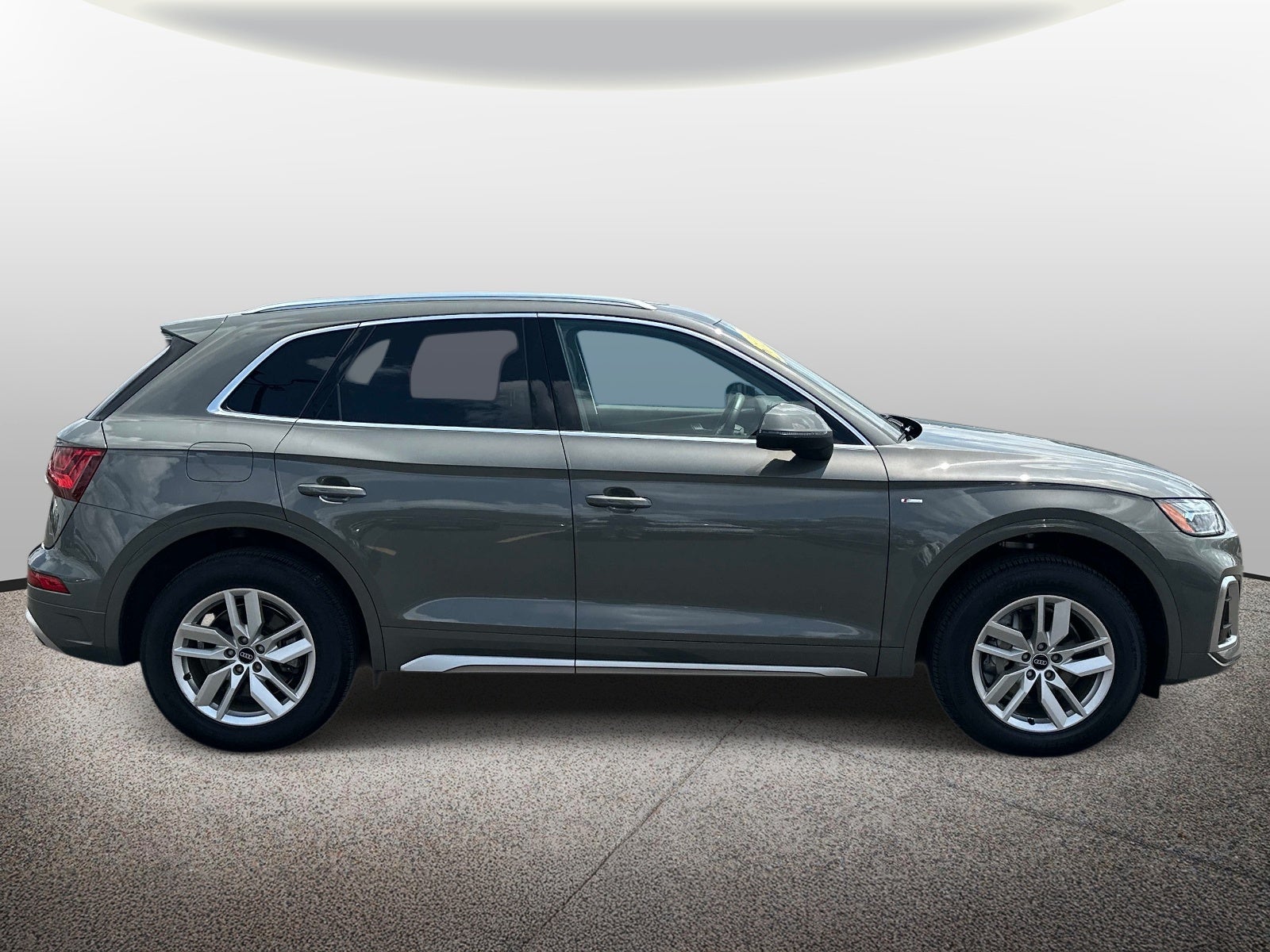 2023 Audi Q5 S line Premium 45 TFSI quattro