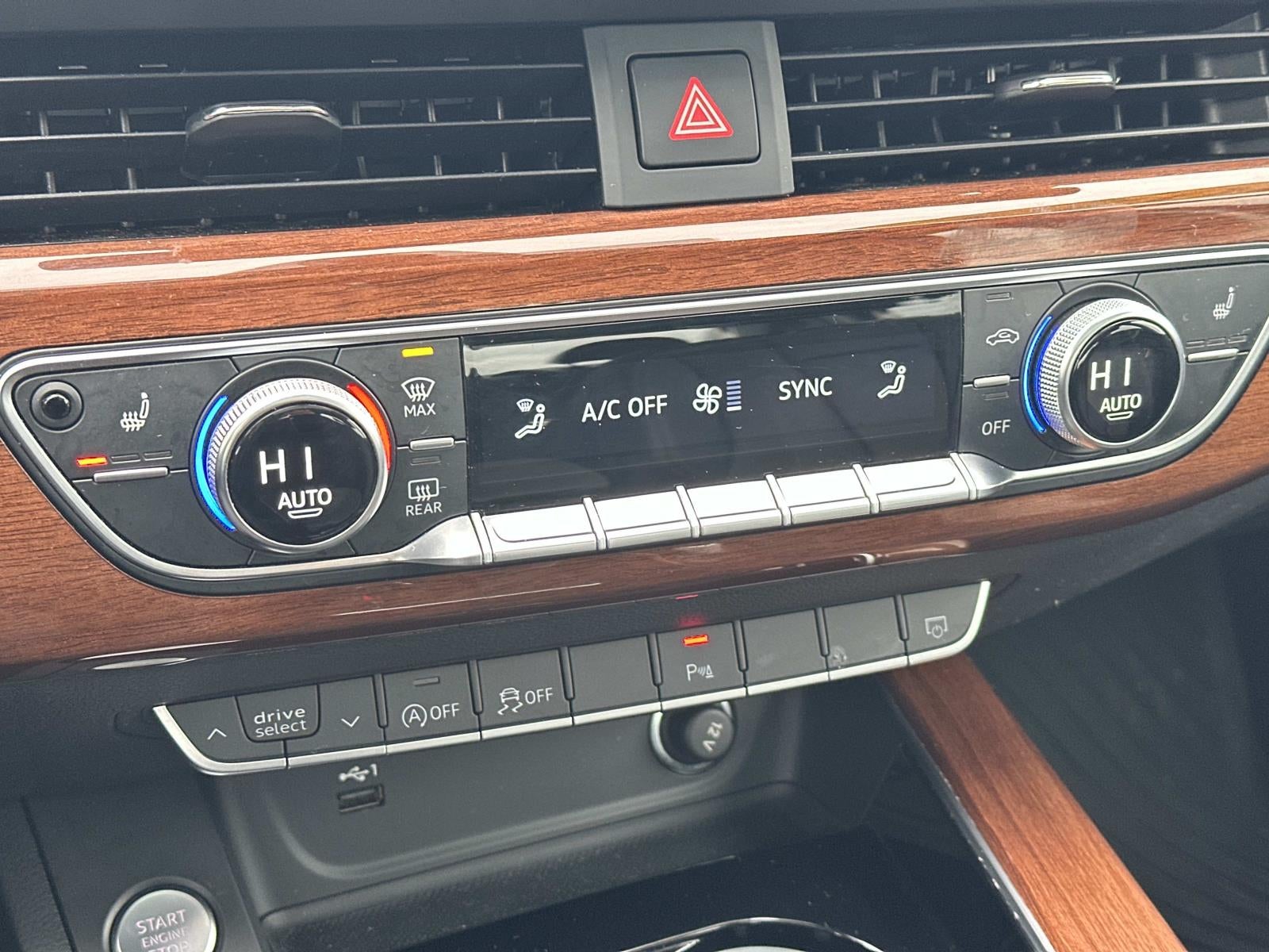 2023 Audi A4 Sedan Premium 40 TFSI quattro