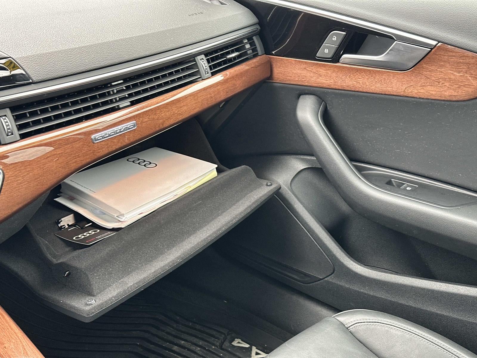 2023 Audi A4 Sedan Premium 40 TFSI quattro