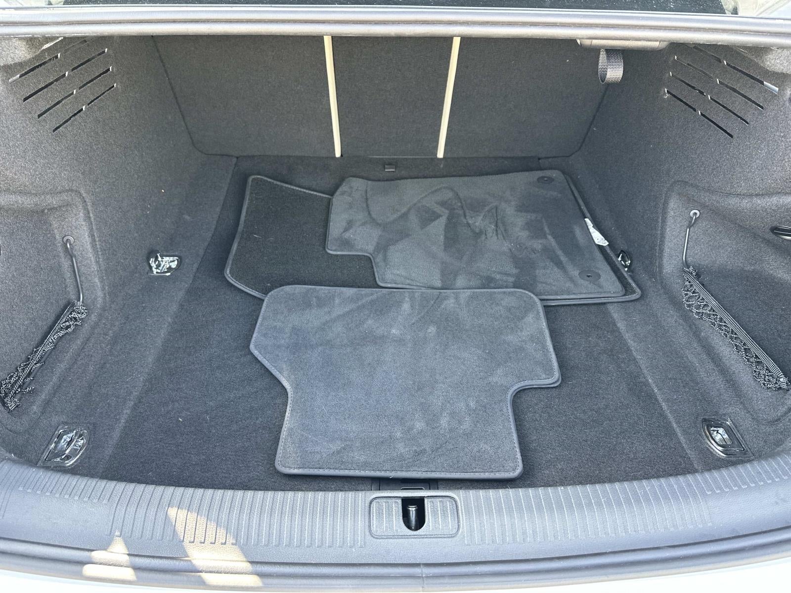 2023 Audi A4 Sedan Premium Plus 40 TFSI quattro